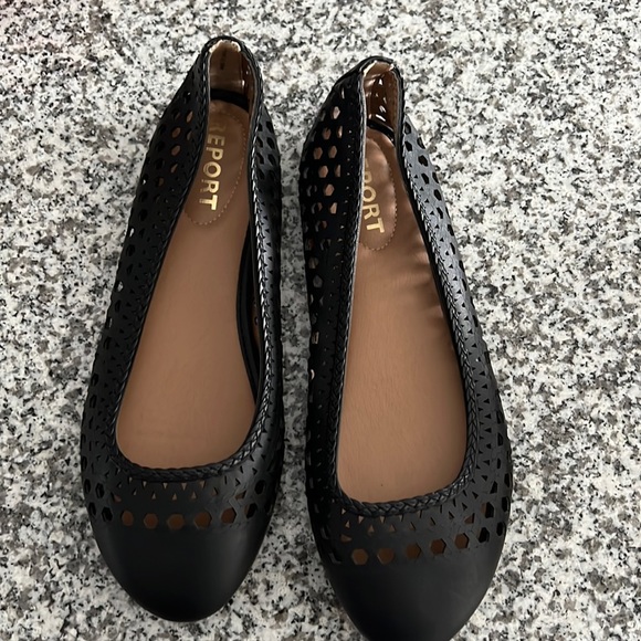 Report Shoes - New! Report Madella black leather flats sz 8.5